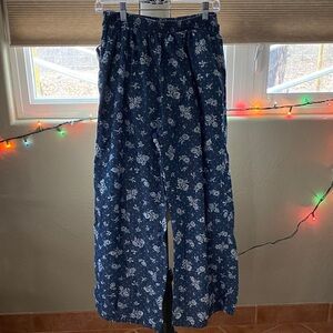 Navy Floral womens Casual Pants